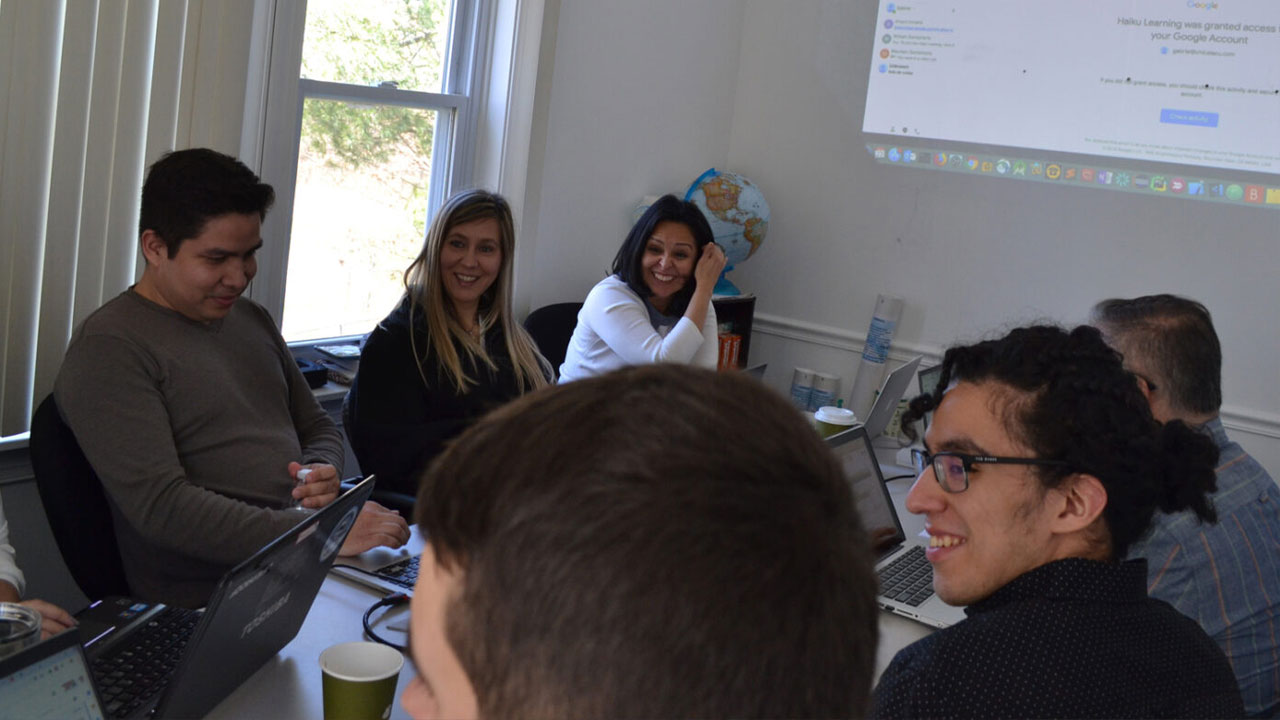 chicelacu staff0050 Staff